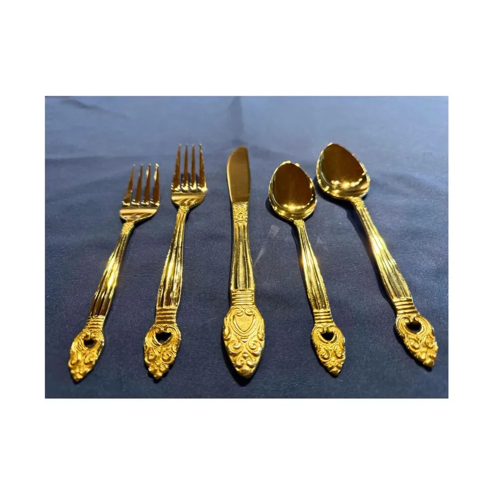 Vintage Present Fifth Avenue Coronet 24K Gold Plated Flatware 50 Pc Japan
